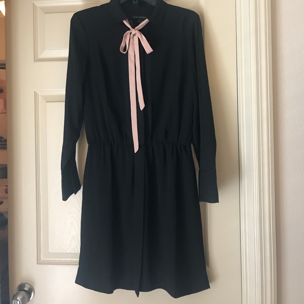 Banana Republic // black dress, size 4